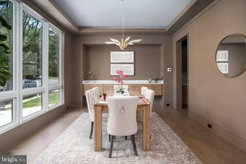 506 KINGSLEY ROAD, VIENNA, VA 22180