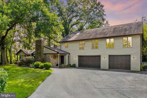1502 KNOLLCREST ROAD, HARRISBURG, PA 17112