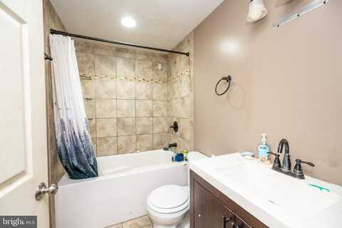4643 OAKLAND SANG RUN ROAD, OAKLAND, MD 21550