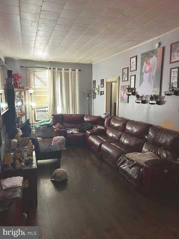 151 S FRANKLIN STREET, POTTSTOWN, PA 19464