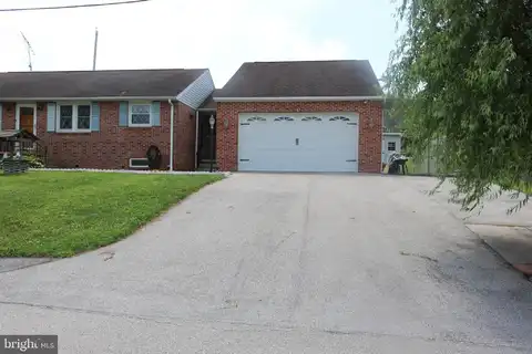381 SONNY STREET, HANOVER, PA 17331