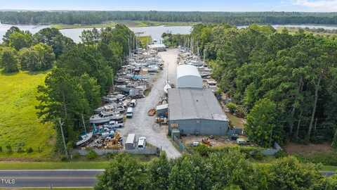 1038 Chinchilla Drive, Bayboro, NC 28515