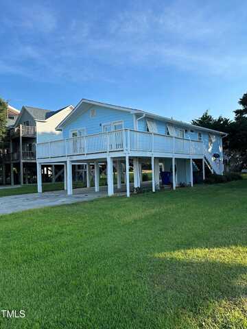 202 Georgia Avenue, Carolina Beach, NC 28428