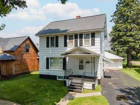 422 W Minckler, Iron River, MI 49935