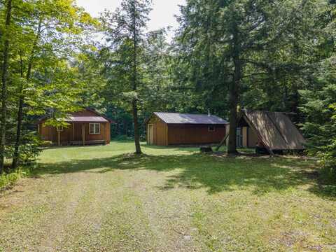 436 Forest 3920, Iron River, MI 49935