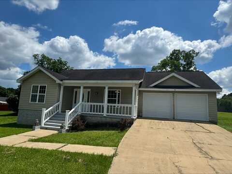 311 Maggie Ave., Cairo, GA 39827
