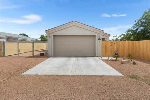 2500 E Potter Avenue, Kingman, AZ 86409