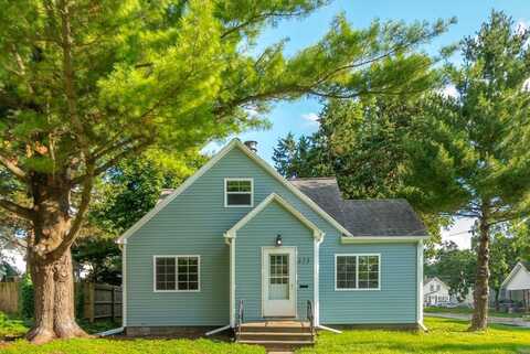 325 Reber Avenue, Waterloo, IA 50701