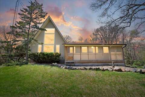 13518 King Road, LaPorte City, IA 50651