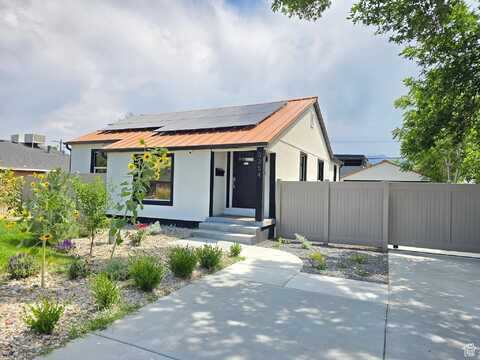5354 S 2000 W, Roy, UT 84067