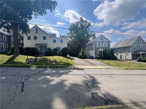 212/218/218.5 E Cooper St, Slippery Rock, PA 16057