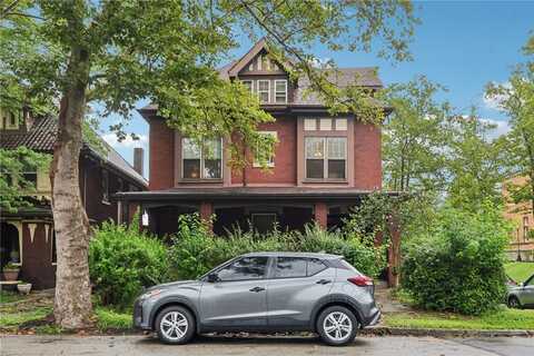 433 E 11th Ave, Munhall, PA 15120