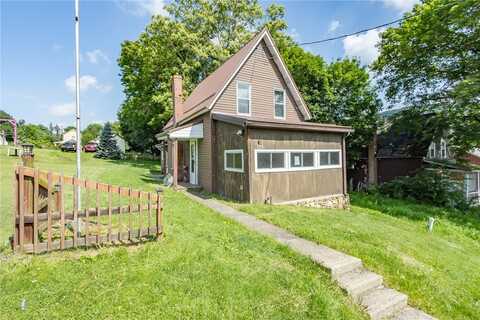 133 2nd Street, Vintondale, PA 15961