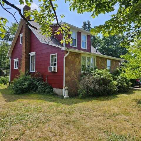 208 Center Street, Daugherty Twp, PA 15066