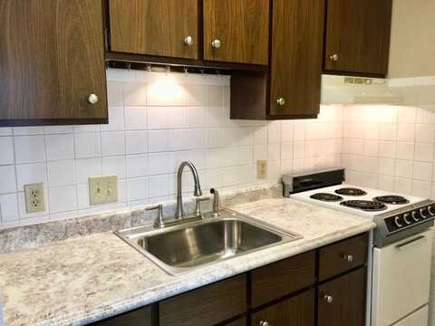 2275 N Cable Road, Lima, OH 45807