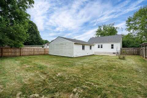 18 Sunset Drive, Medway, OH 45341