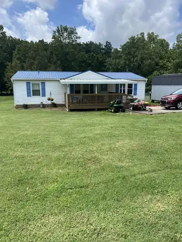 777 Kemper Hollow Rd, Gallipolis, OH 45631