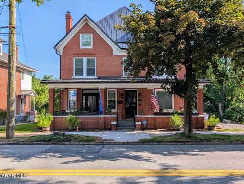 230 E Main Street, Everett, PA 15537