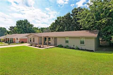 945 E Elm ST, Fayetteville, AR 72703
