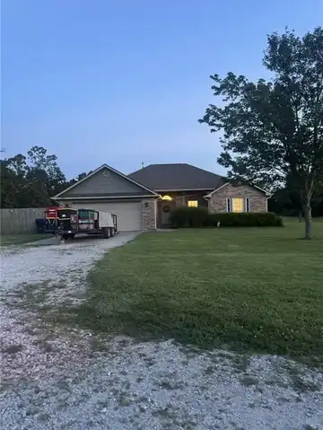 904 E McCann RD, Rogers, AR 72758