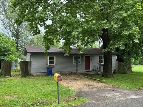 1209 Stouth ST, Mountain Home, AR 72653