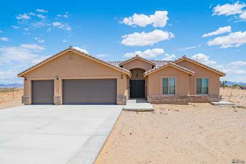 13321 S AVE 6 3/4 E, Yuma, AZ 85365