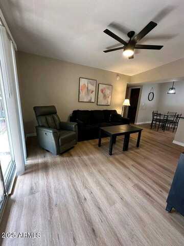 1385 W UNIVERSITY Avenue, Flagstaff, AZ 86001
