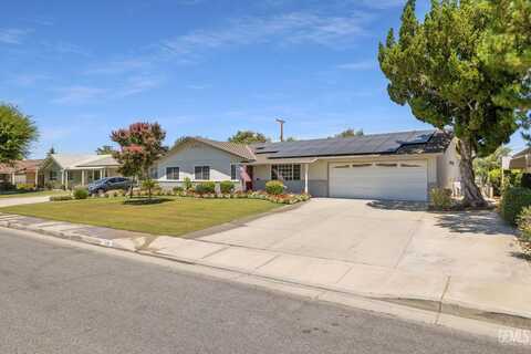704 River Oaks Drive, Bakersfield, CA 93309