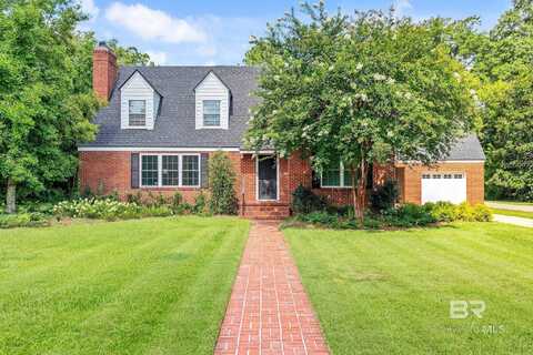 906 S Presley Street, Atmore, AL 36502
