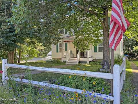 687 Main St, Dalton, MA 01226