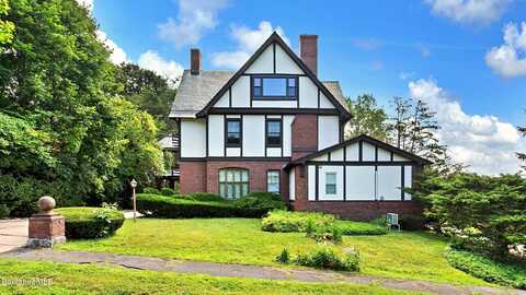 205 Wendell Ave, Pittsfield, MA 01201
