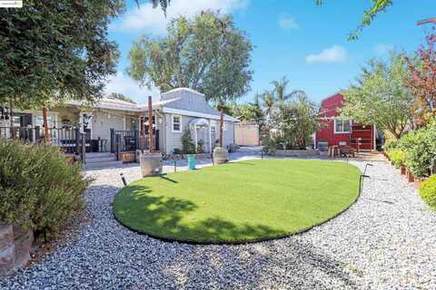 2821 Ponderosa Drive, Concord, CA 94520