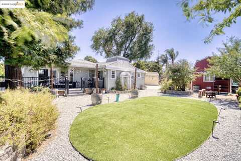 2821 Ponderosa Drive, Concord, CA 94520