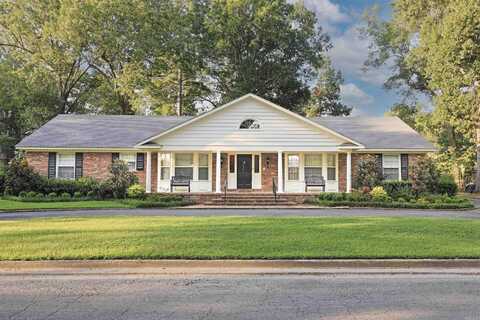 13 Jefferson Place, Pine Bluff, AR 71603