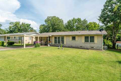 111 Dahlia St., Hot Springs, AR 71913