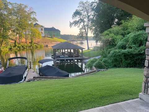 402 Halteria Ln, Hot Springs, AR 71913