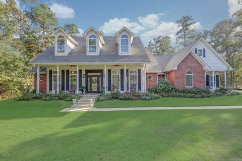 201 Crepe Myrtle Ln, Texarkana, TX 75501