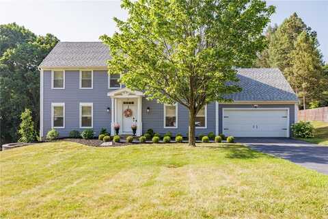 34 Bent Oak Trl, Perinton, NY 14450
