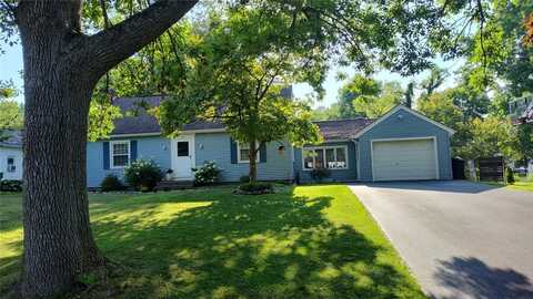 171 Champion Ave, Webster, NY 14580
