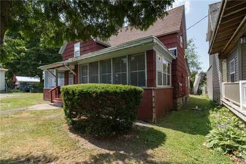 19 High Street, Alexandria Bay, NY 13607