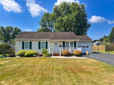 26 Poplar Avenue, Whitestone, NY 13492