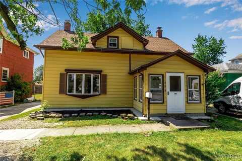 689 Longmeadow Road, Amherst, NY 14226