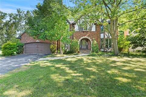 81 Plumwood Court, Amherst, NY 14051
