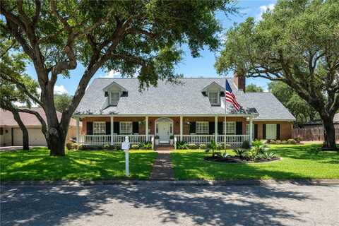 113 Cherry Hills Drive, Rockport, TX 78382