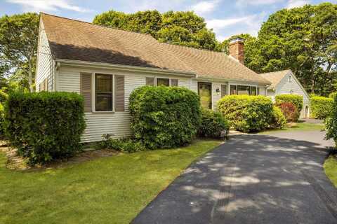 179 Sudbury Lane, Hyannis, MA 02601