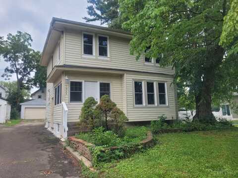 1944 Rockland Avenue, Cincinnati, OH 45230