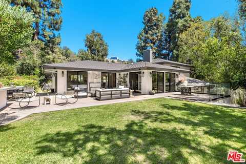 811 N Norman Pl, Los Angeles, CA 90049