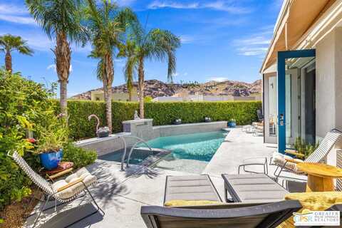 2985 Searchlight Ln, Palm Springs, CA 92264