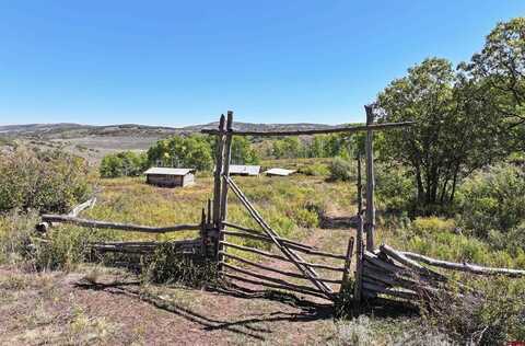 2586 26 1/10 Road, Gateway, CO 81522