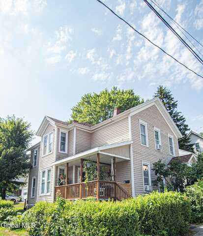 31 Dewitt Street, Amsterdam, NY 12010